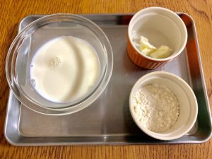離乳食で使えるホワイトソースの材料　